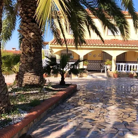 ヴィラ Spacious In With Private Pool And Garden *