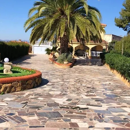 Spacious In With Private Pool And Garden Olocau