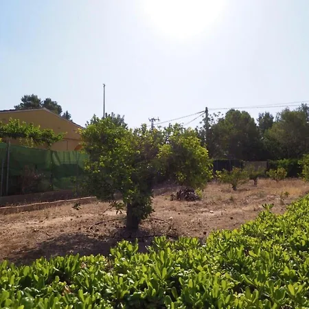 Villa Spacious In With Private Pool And Garden *